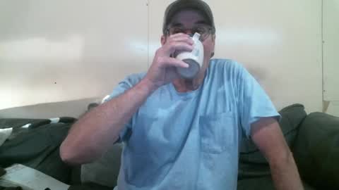 Snapshot of wbfarm chatting on March 17, 12:04 am WB Farm online show from March 17, 12:04 am