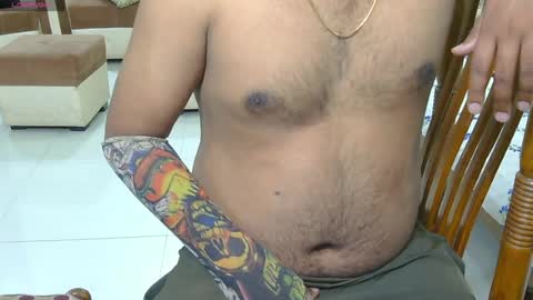 Snapshot of we_are_indian chatting on April 20, 4:04 am khushiwife kabirhubby kavyasexy gf online show from April 20, 4:04 am