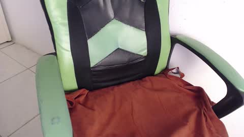 Trixie 3 online show from January 17, 7:39 pm