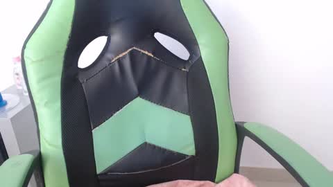 Trixie 3 online show from April 13, 12:21 pm