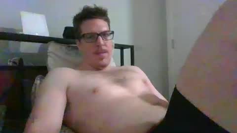 Snapshot of weatheredvoid chatting on February 4, 2:28 am WeatheredVoid online show from February 4, 2:28 am