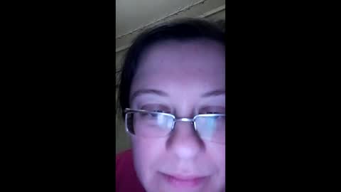 Snapshot of webgirl2 chatting on December 16, 8:37 pm Marina online show from December 16, 8:37 pm