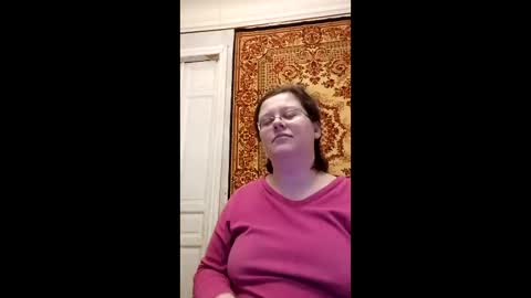 Snapshot of webgirl2 chatting on January 12, 12:18 am Marina online show from January 12, 12:18 am