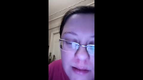 Snapshot of webgirl2 chatting on February 20, 7:30 pm Marina online show from February 20, 7:30 pm