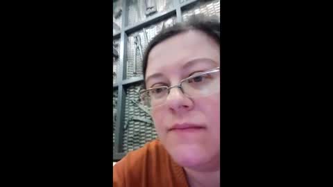 Snapshot of webgirl2 chatting on March 10, 5:39 pm Marina online show from March 10, 5:39 pm