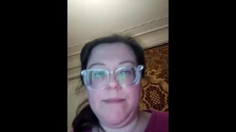 Snapshot of webgirl2 chatting on September 27, 10:15 pm Marina online show from September 27, 10:15 pm