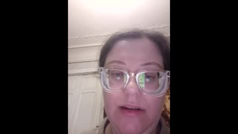 Marina online show from February 25, 10:52 pm