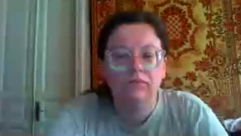 Snapshot of webgirl2 chatting on July 15, 12:32 pm Marina online show from July 15, 12:32 pm