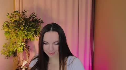 Snapshot of wednesday_evans chatting on April 25, 5:32 am wednesday_evans online show from April 25, 5:32 am