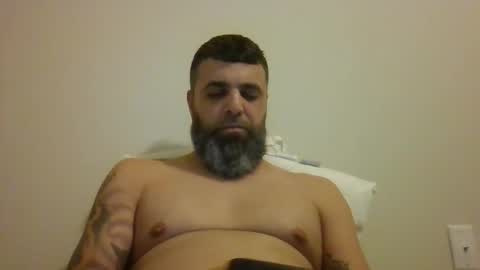 Snapshot of weezy210 chatting on November 11, 12:21 am Weezy online show from November 11, 12:21 am