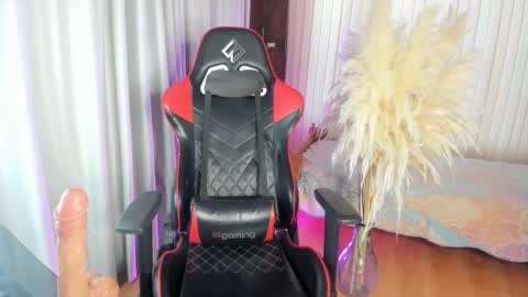 Alexa I love to make a Mess in public and do Crazy on pvt online show from March 25, 12:44 pm