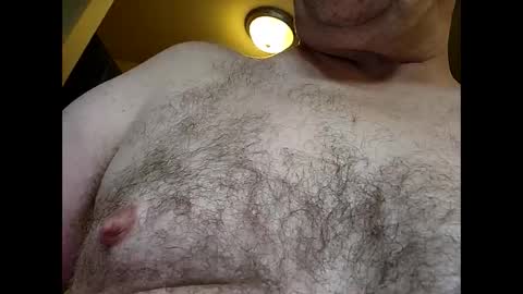 Snapshot of welderod chatting on May 28, 8:55 am welderod online show from May 28, 8:55 am