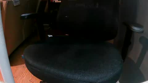 Snapshot of wellandwelland chatting on July 9, 1:37 pm wellandwelland online show from July 9, 1:37 pm