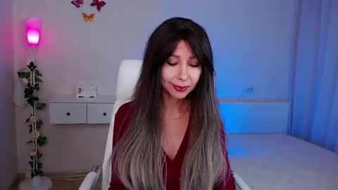 Snapshot of wendifoster chatting on November 25, 7:03 pm Wendi Foster online show from November 25, 7:03 pm