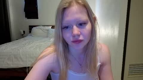 Wendy online show from June 19, 2:27 am