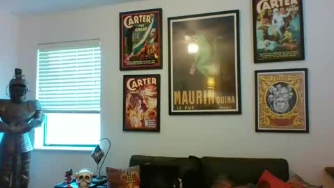 Snapshot of wendycu chatting on May 1, 9:19 pm WendyCU online show from May 1, 9:19 pm