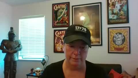 Snapshot of wendycu chatting on May 13, 8:16 pm WendyCU online show from May 13, 8:16 pm