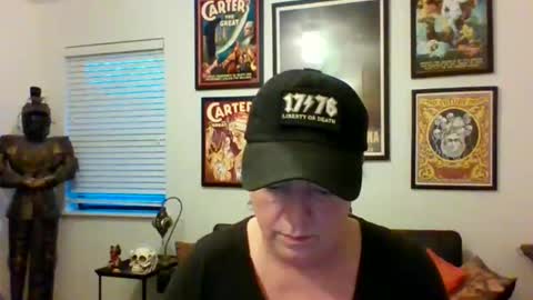 Snapshot of wendycu chatting on June 2, 1:40 am WendyCU online show from June 2, 1:40 am