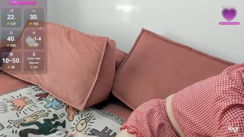   online show from December 4, 8:34 am