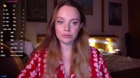 Lana online show from February 2, 8:29 pm