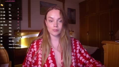 Lana online show from March 31, 8:31 pm