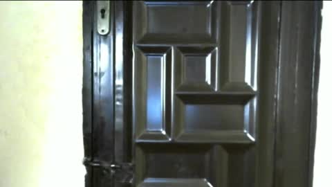 Bella online show from April 13, 1:05 pm