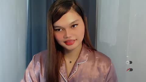 Snapshot of wet_velvet_xo chatting on February 3, 6:22 am wet_velvet_xo online show from February 3, 6:22 am