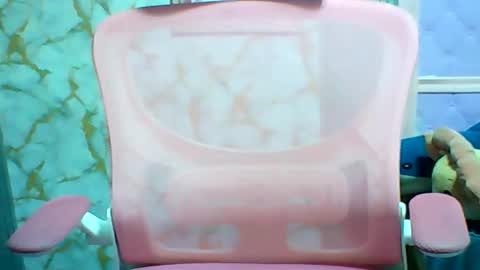 Snapshot of wetcreamypussy4u chatting on May 27, 11:07 am wetcreamypussy4u online show from May 27, 11:07 am