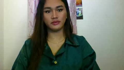 Snapshot of wetdreamasiax chatting on January 17, 7:39 pm jess online show from January 17, 7:39 pm