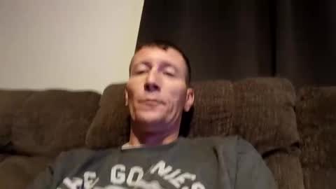 Snapshot of wetduck77777 chatting on December 20, 12:34 pm wetduck77777 online show from December 20, 12:34 pm