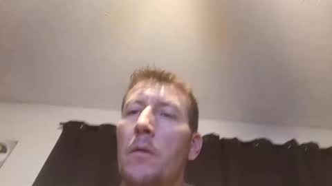 Snapshot of wetduck77777 chatting on February 8, 8:51 am wetduck77777 online show from February 8, 8:51 am