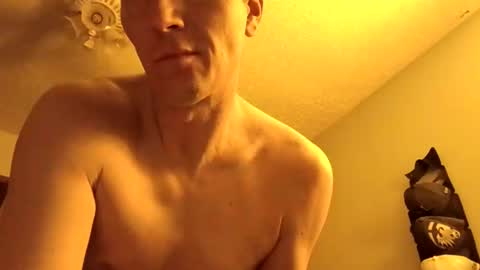 Snapshot of wetduck77777 chatting on March 14, 7:25 am wetduck77777 online show from March 14, 7:25 am