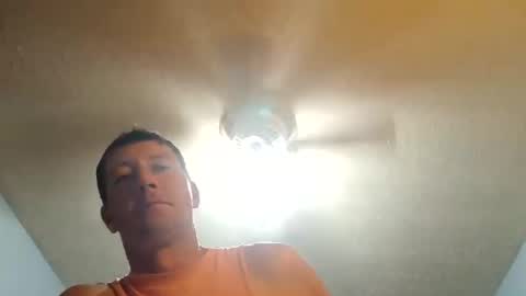 Snapshot of wetduck77777 chatting on March 21, 9:47 am wetduck77777 online show from March 21, 9:47 am