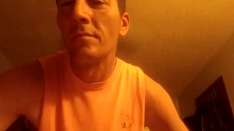 Snapshot of wetduck77777 chatting on March 26, 7:58 am wetduck77777 online show from March 26, 7:58 am