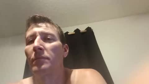 Snapshot of wetduck77777 chatting on May 1, 8:52 am wetduck77777 online show from May 1, 8:52 am