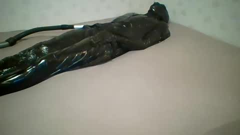 wetnbound online show from December 5, 8:38 pm