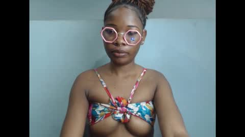 wetxxbabe online show from October 14, 7:53 am