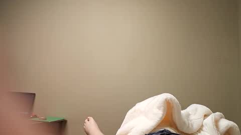 Snapshot of what_whaaat chatting on September 26, 10:08 am what_whaaat online show from September 26, 10:08 am