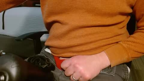 Snapshot of whatashot chatting on January 6, 2:37 am whatashot online show from January 6, 2:37 am