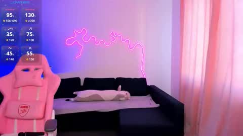 Snapshot of whatsyourdestiny chatting on September 25, 5:11 am Kate online show from September 25, 5:11 am