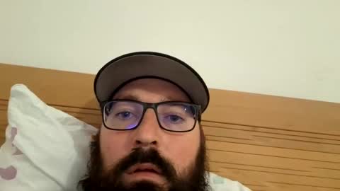 wheely19871606 online show from February 13, 9:38 pm