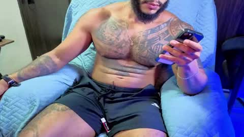 Snapshot of wheleer_green chatting on May 25, 6:47 pm Will online show from May 25, 6:47 pm