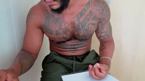 Snapshot of wheleer_green chatting on June 2, 4:09 pm Will online show from June 2, 4:09 pm