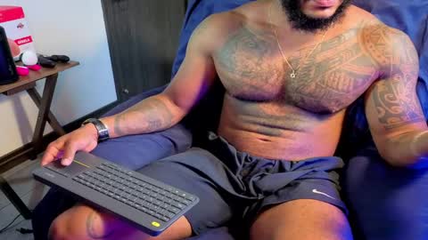 Snapshot of wheleer_green chatting on June 6, 11:26 am Will online show from June 6, 11:26 am