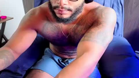 Snapshot of wheleer_green chatting on June 13, 1:31 pm Will online show from June 13, 1:31 pm