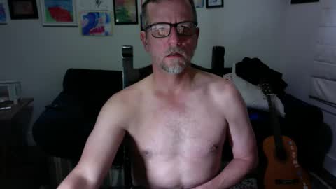 whicks358902 online show from December 5, 6:33 am