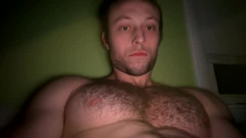 Snapshot of whippedmuscle49 chatting on January 19, 4:33 am whippedmuscle49 online show from January 19, 4:33 am