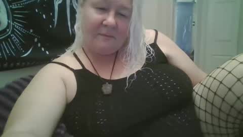 Snapshot of whipsnap19 chatting on November 7, 9:42 am whipsnap19 online show from November 7, 9:42 am