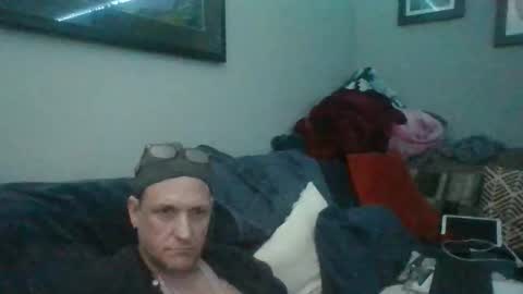 Whisper online show from April 21, 11:27 am