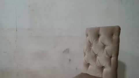 Snapshot of white_boy84723 chatting on February 23, 5:34 am white boy online show from February 23, 5:34 am